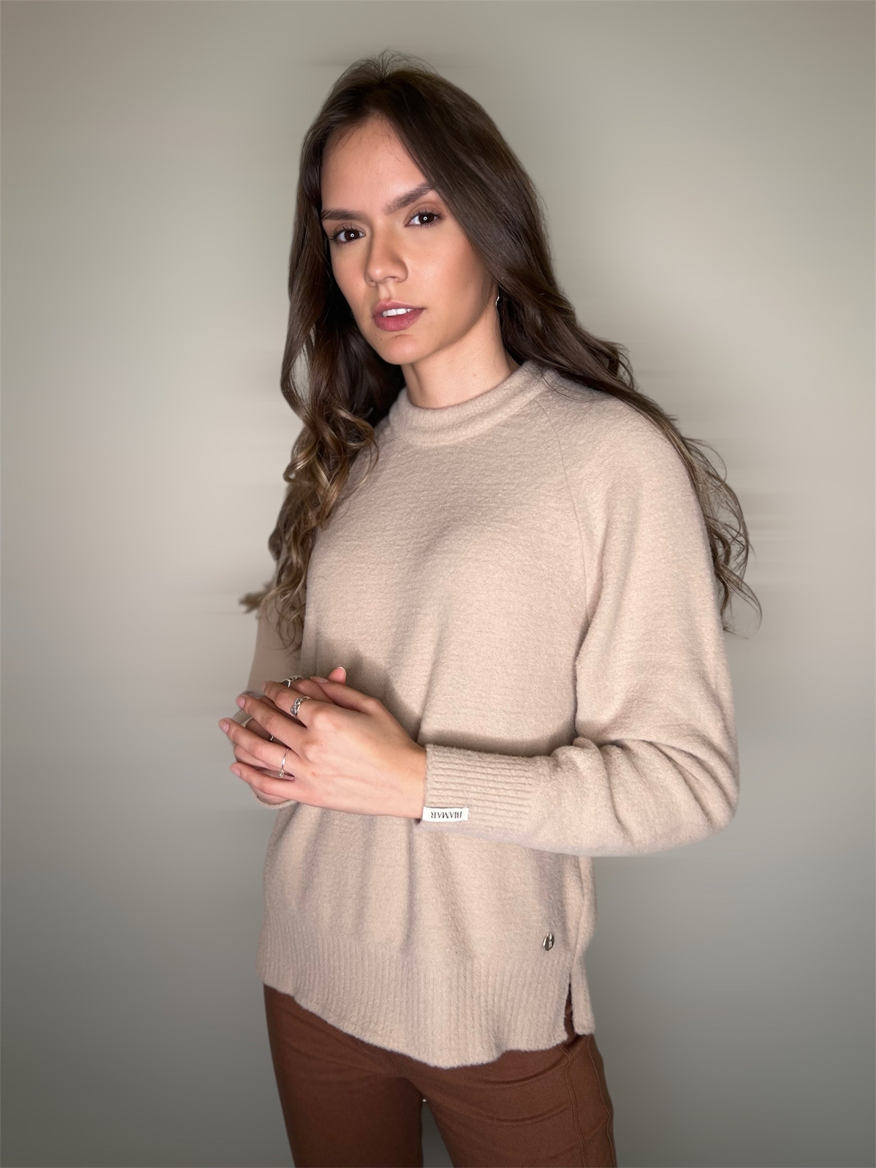 BLUSA FIO PLUMA BIAMAR BEGE